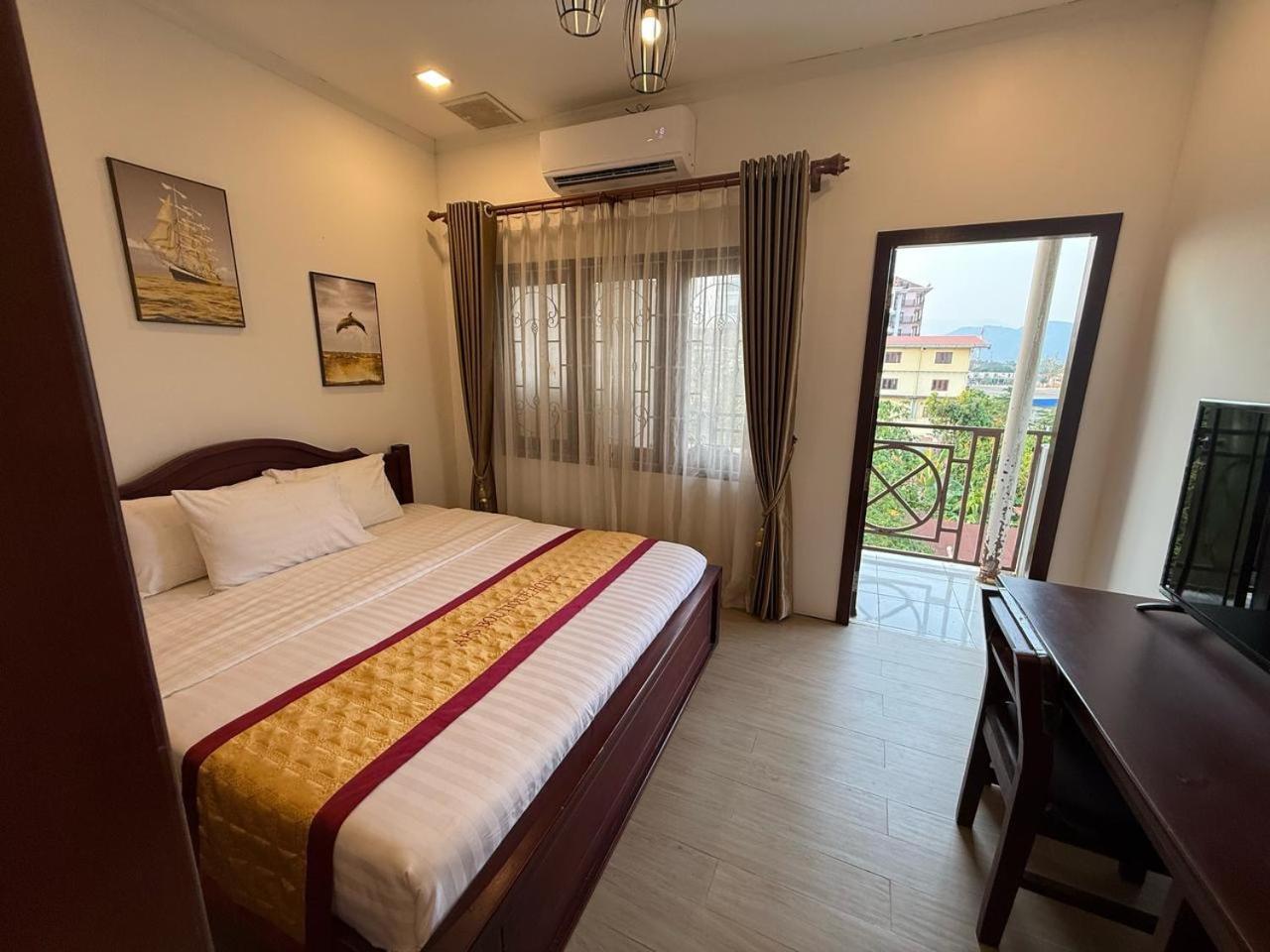 A P S Moutain View Hotel Vang Vieng Eksteriør billede
